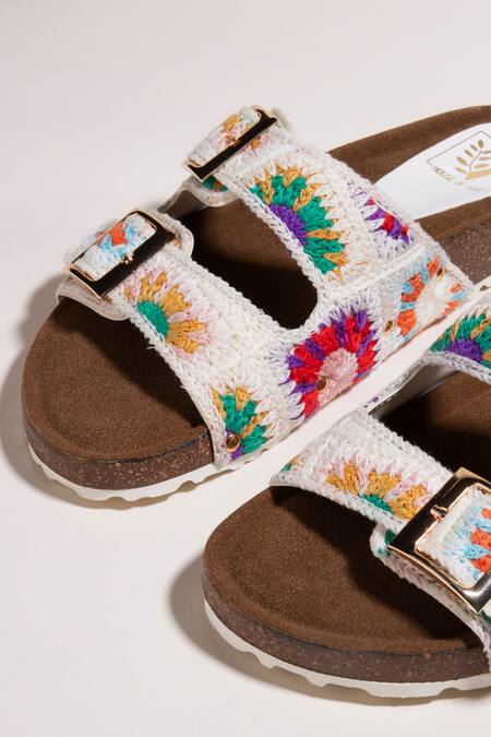 Buy House Of Vian White Beach Breeze Thread Embroidered Flats Online at Aza Fashions Buy_House Of Vian_White Beach Breeze Thread Embroidered Flats _Online_at_Aza_Fashions