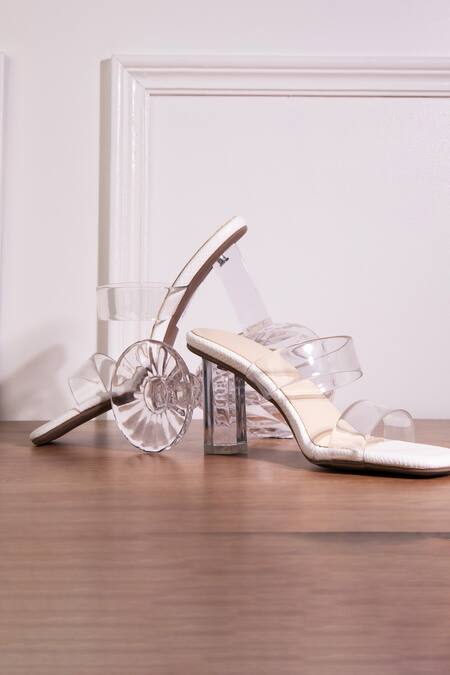 Buy House Of Vian White Veronica Scales Pattern Heels Online at Aza Fashions Buy_House Of Vian_White Veronica Scales Pattern Heels _Online_at_Aza_Fashions