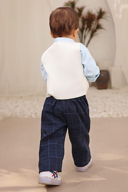 Shop Fayon Kids Blue Cotton, Polyester Embroidery Lion Motif Suit Set at Aza Fashions Shop_Fayon Kids_Blue Cotton, Polyester Embroidery Lion Motif Suit Set _at_Aza_Fashions