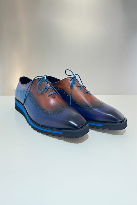 Hilo Design Blue Textured Leather Ombre Brogue Shoes 