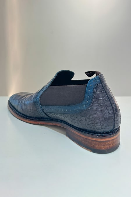 Shop_Hilo Design_Grey Textured Canela Clora Leather Ankle Shoes _Online_at_Aza_Fashions