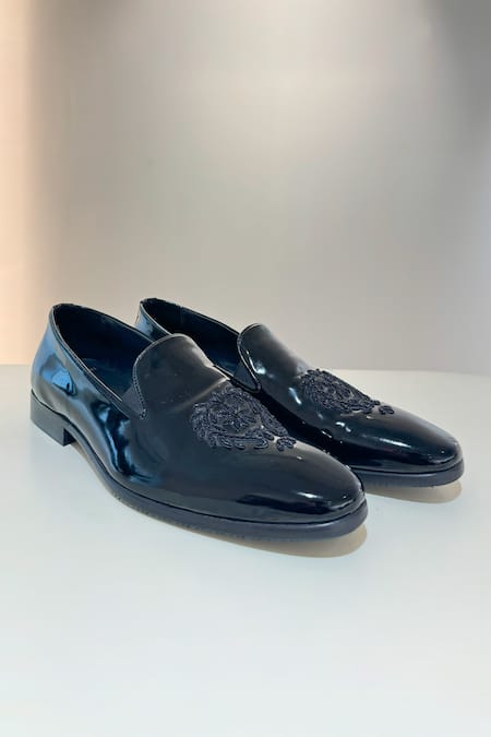 Buy_Hilo Design_Black Embellished Miel Glossy Shoes _Online_at_Aza_Fashions
