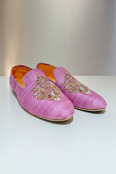 Hilo Design Tezaa Zardozi Embroidered Shoes 