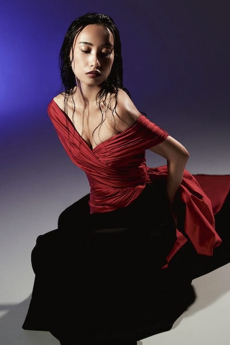 Shop Manika Nanda Red Taffeta, Crepe Bows Off-shoulder Colorblocked Off Trumpet Gown at Aza Fashions Shop_Manika Nanda_Red Taffeta, Crepe Bows Off-shoulder Colorblocked Off Trumpet Gown _at_Aza_Fashions