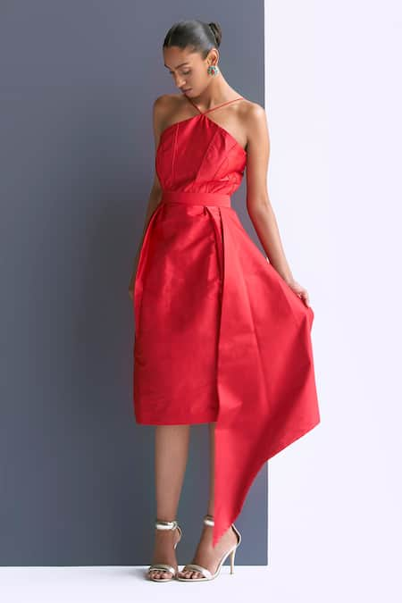 Buy Red Taffeta Halter Neck Inverted Pleat Column Dress With Belt For ...