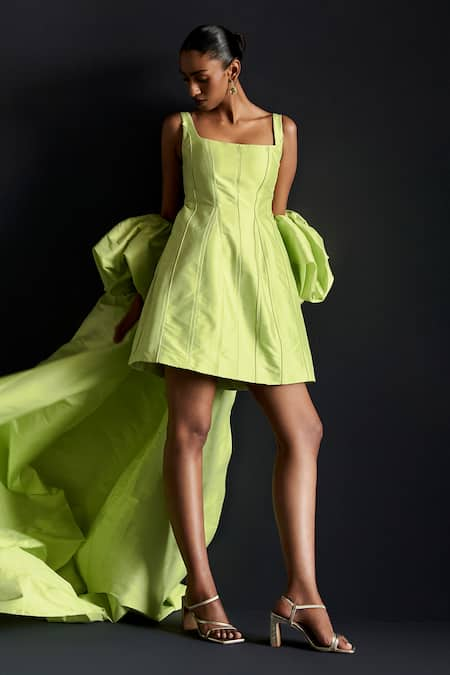 Manika Nanda Green Taffeta Solid Piping Detail Short Skater Dress With Puff Sleeved Cape 