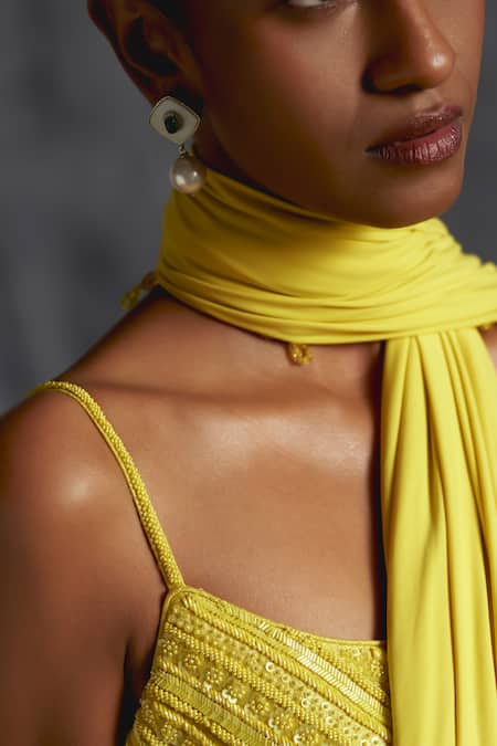 Buy Manika Nanda Yellow Silk, Lycra Flora Embroidered Blouse With Tassel Border Pre-draped Saree Online at Aza Fashions Buy_Manika Nanda_Yellow Silk, Lycra Flora Embroidered Blouse With Tassel Border Pre-draped Saree _Online_at_Aza_Fashions