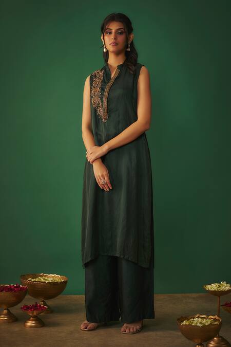 Buy Mehak Murpana Green Satin, Linen Zari Floral Placement Embroidered Kurta And Flared Pant Set Buy_Mehak Murpana_Green Satin, Linen Zari Floral Placement Embroidered Kurta And Flared Pant Set