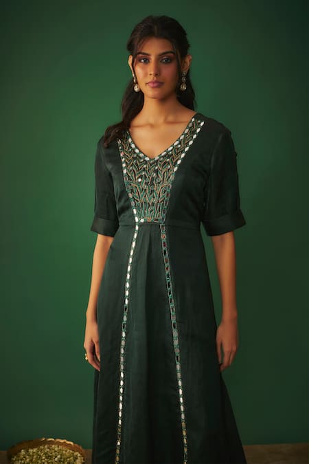 Shop_Mehak Murpana_Green Satin, Linen Mirrors, Embroidery V-neck Work Kurta And Flared Pant Set _Online_at_Aza_Fashions