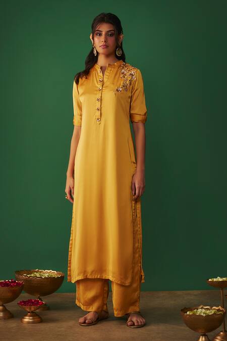 Buy Mehak Murpana Yellow Silk, Satin Mirrors Mandarin Collar Mukaish Work Kurta And Pant Set Online at Aza Fashions Buy_Mehak Murpana_Yellow Silk, Satin Mirrors Mandarin Collar Mukaish Work Kurta And Pant Set _Online_at_Aza_Fashions