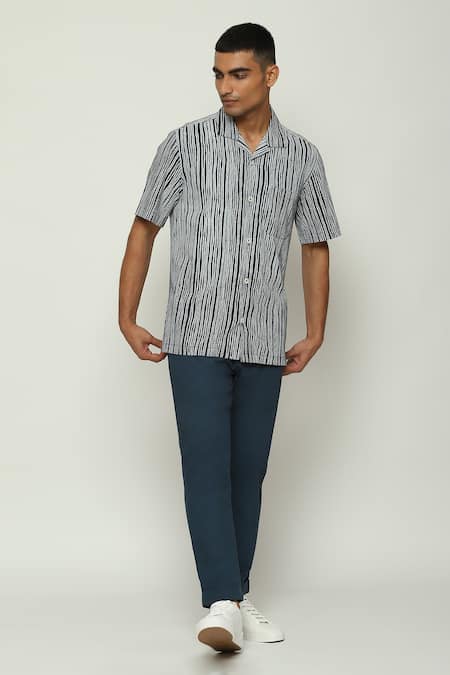 Abraham & Thakore Half Sleeve Crewel Print Shirt 