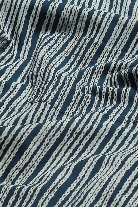 Buy_Abraham And Thakore_Black Cotton Embroidery Half Sleeve Crewel Print Shirt