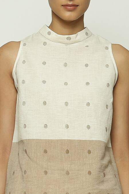 Abraham And Thakore Off White Cotton High Neck Border Jamdani Dotted Top at Aza Fashions Abraham And Thakore_Off White Cotton High Neck Border Jamdani Dotted Top_at_Aza_Fashions