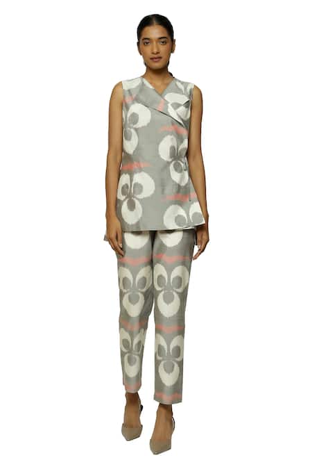 Abraham And Thakore Grey Silk, Cotton Collared Moon Pattern Overlap Top at Aza Fashions Abraham And Thakore_Grey Silk, Cotton Collared Moon Pattern Overlap Top_at_Aza_Fashions