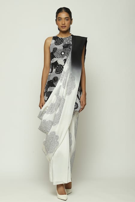 Abraham & Thakore Sequin Circlet Fleur Ombre Saree 