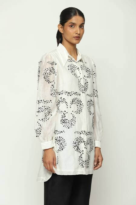Shop Abraham And Thakore Ivory Chanderi Sequins Collared Ottoman Turkish Clover Embellished Shirt Online at Aza Fashions Shop_Abraham And Thakore_Ivory Chanderi Sequins Collared Ottoman Turkish Clover Embellished Shirt _Online_at_Aza_Fashions