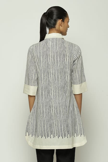 Shop Abraham And Thakore Black Cotton Embroidery Collared Crewel Print Elbow Sleeves Shirt at Aza Fashions Shop_Abraham And Thakore_Black Cotton Embroidery Collared Crewel Print Elbow Sleeves Shirt _at_Aza_Fashions