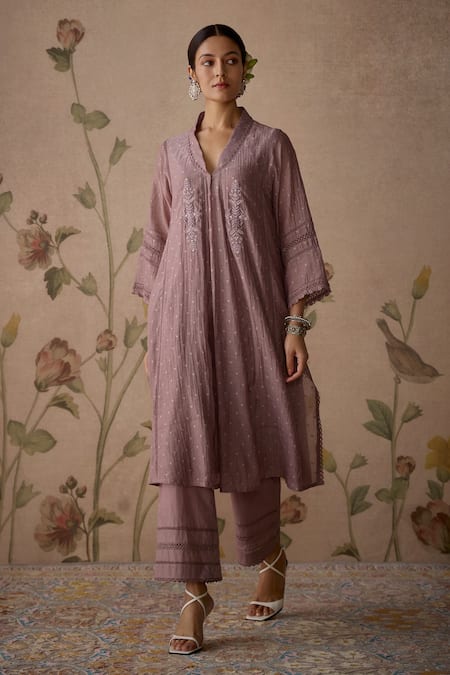 Kritika Dawar Chanderi Choga Kurta & Pant Set 