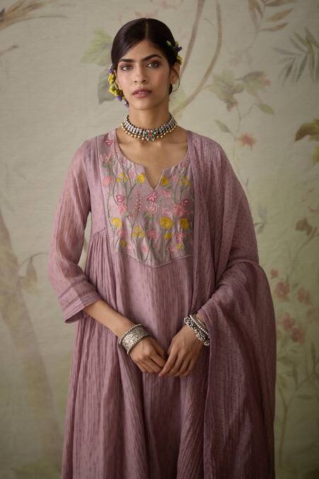 Buy Kritika Dawar Purple Chanderi, Cotton Embroidery, Lace V-neck Floral Block Print Kurta Set Online at Aza Fashions Buy_Kritika Dawar_Purple Chanderi, Cotton Embroidery, Lace V-neck Floral Block Print Kurta Set _Online_at_Aza_Fashions