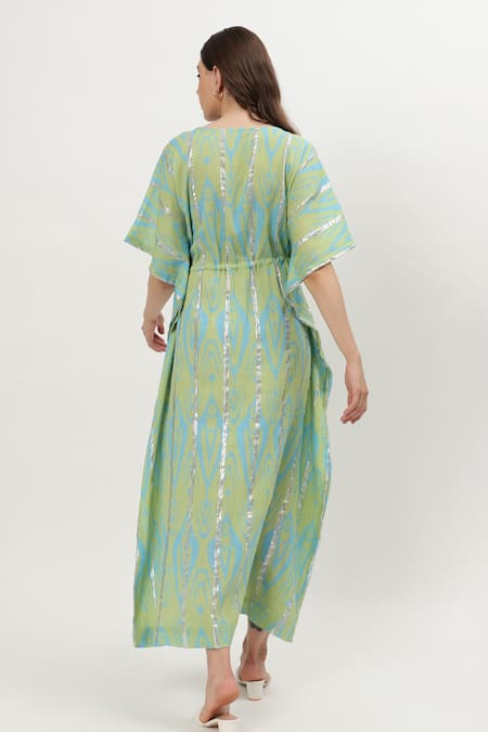 Shop Musal Green Cotton, Crepe Round Neck Kelly Ikat Print Kaftan at Aza Fashions Shop_Musal_Green Cotton, Crepe Round Neck Kelly Ikat Print Kaftan_at_Aza_Fashions
