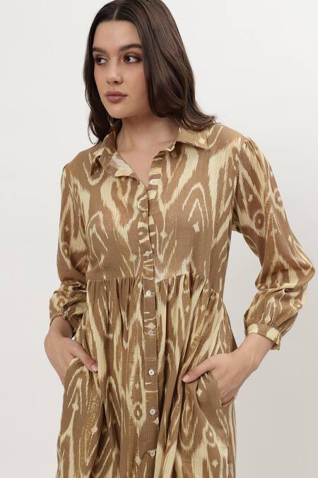 Musal Brown Cotton, Crepe Collared Ariana Ikat Print Dress at Aza Fashions Musal_Brown Cotton, Crepe Collared Ariana Ikat Print Dress_at_Aza_Fashions