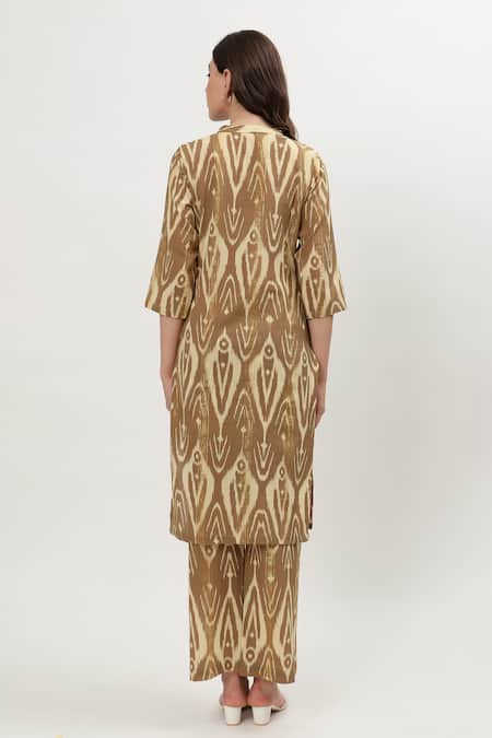 Musal_Brown Cotton Mandarin Collar Fiona Ikat Print Kurta With Pant _at_Aza_Fashions
