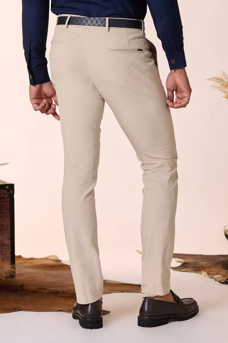 S&N by Shantnu Nikhil Off White Rayon Solid Plain Straight Trouser  2