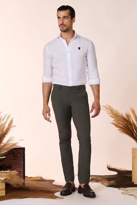 S&N by Shantnu Nikhil Solid Straight Trouser 