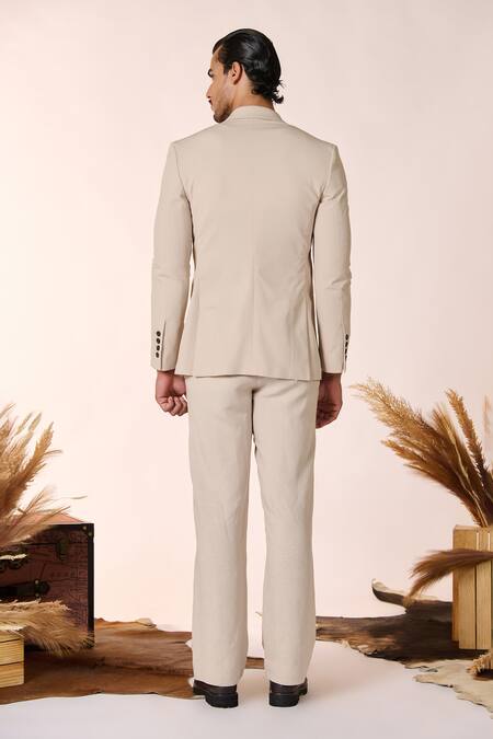 Shop S&N By Shantnu Nikhil Off White Cotton, Linen Solid Cargo Trouser at Aza Fashions Shop_S&N By Shantnu Nikhil_Off White Cotton, Linen Solid Cargo Trouser_at_Aza_Fashions
