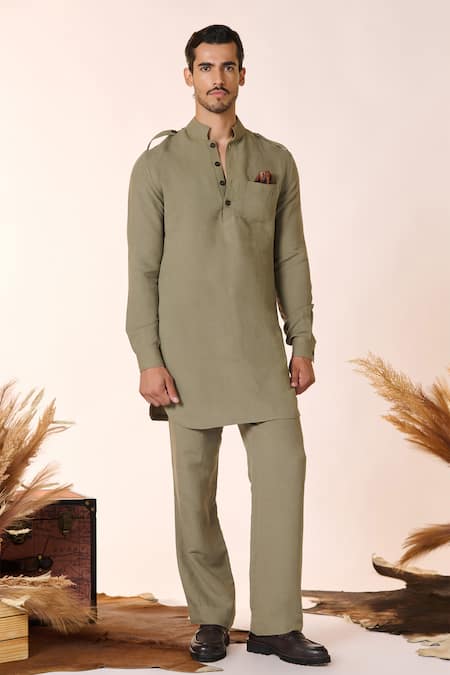 S&N by Shantnu Nikhil Plain Short Kurta 