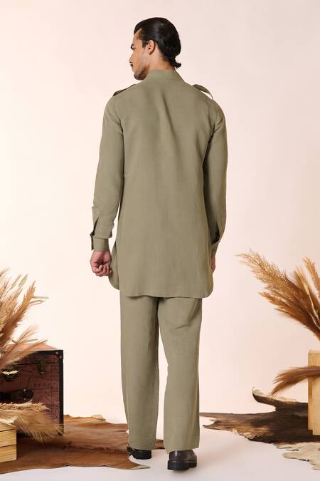 Shop S&N By Shantnu Nikhil Green Linen, Rayon Plain Short Kurta at Aza Fashions Shop_S&N By Shantnu Nikhil_Green Linen, Rayon Plain Short Kurta_at_Aza_Fashions