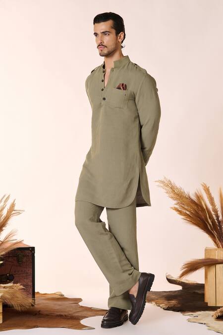 Buy S&N By Shantnu Nikhil Green Linen, Rayon Plain Short Kurta Online at Aza Fashions Buy_S&N By Shantnu Nikhil_Green Linen, Rayon Plain Short Kurta_Online_at_Aza_Fashions