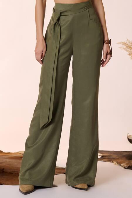 S&N By Shantnu Nikhil Green Lycra High Waisted Trouser Online at Aza Fashions S&N By Shantnu Nikhil_Green Lycra High Waisted Trouser_Online_at_Aza_Fashions