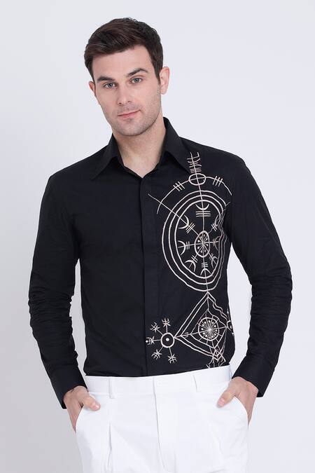 Buy Arun Verma Black Linen Embroidery Geometric Velvet Applique Resham Jacket Online at Aza Fashions Buy_Arun Verma_Black Linen Embroidery Geometric Velvet Applique Resham Jacket _Online_at_Aza_Fashions
