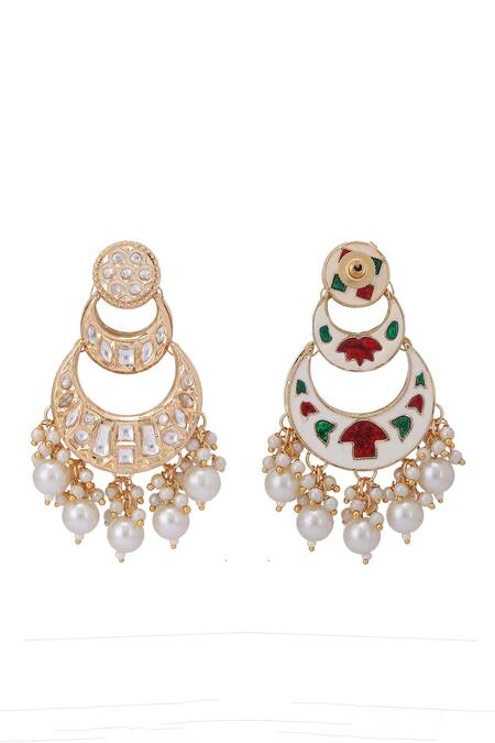 Shop_Auraa Trends_Gold Plated Diamonds, Pearls Kundan Earrings And Maangtikka Set _Online_at_Aza_Fashions