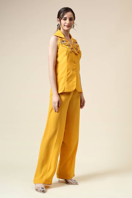 Buy_Aakaar_Yellow Modal Embroidery Floral Applique Top And Pant Set _Online_at_Aza_Fashions