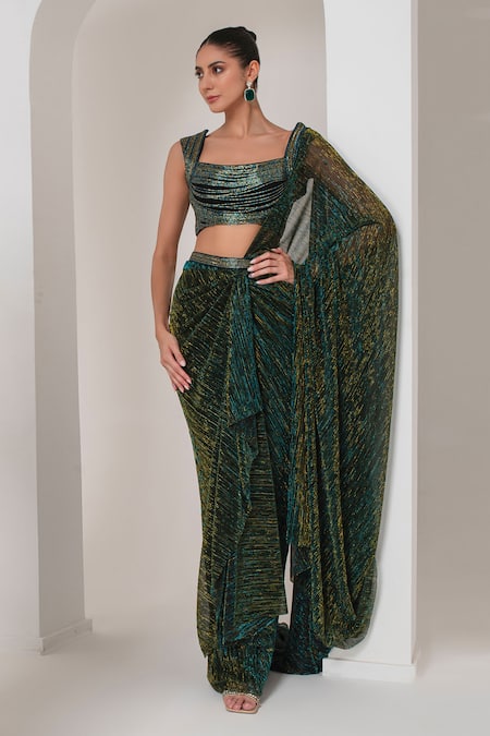 AKARA Black Platinoir Crepe Embroidery Nalki Queen Anne Metallic Pre-draped Saree Set 