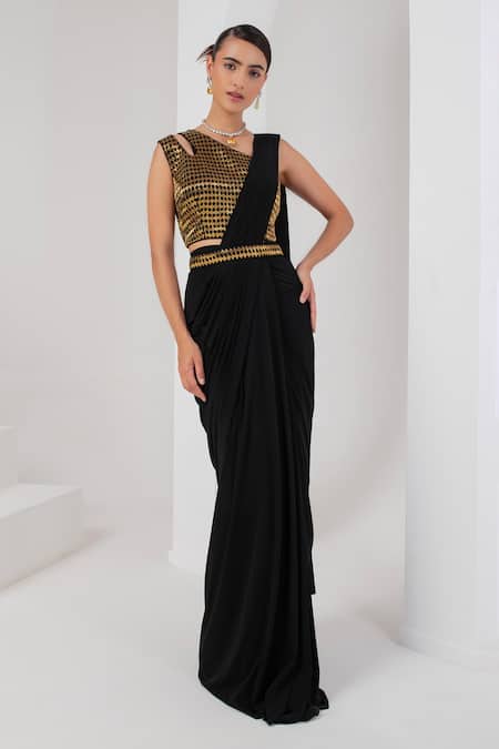 Akara Black Lycra, Crepe Embroidery One Shoulder Love Dusk Pre-draped Saree Set Online at Aza Fashions Akara_Black Lycra, Crepe Embroidery One Shoulder Love Dusk Pre-draped Saree Set _Online_at_Aza_Fashions