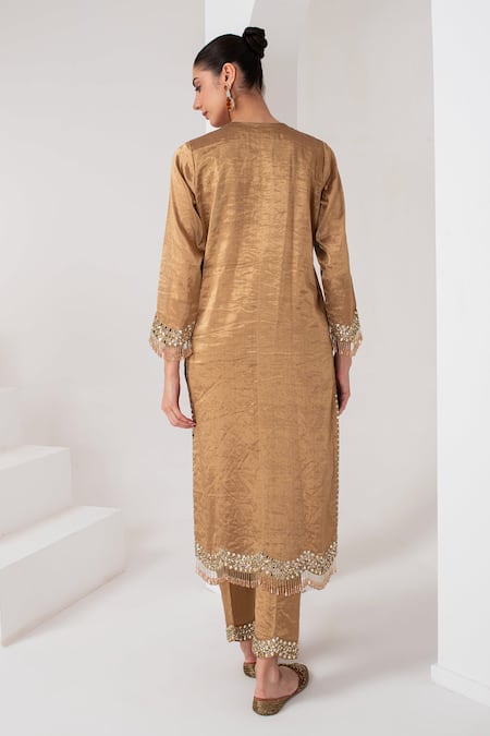 Akara_Gold Tissue Embroidery, Mirrors Round Neck Placement Kurta Set _Online_at_Aza_Fashions