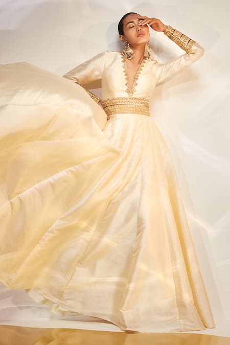 Akara Ivory Taffeta Cut Work, Sequins Plunge Neck Neckline Embellished A-line Anarkali Online at Aza Fashions Akara_Ivory Taffeta Cut Work, Sequins Plunge Neck Neckline Embellished A-line Anarkali _Online_at_Aza_Fashions