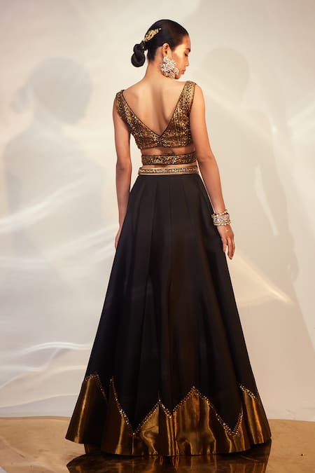 Shop Akara Black Taffeta Cut Work, Sequins V-neck Border Embroidered Lehenga Set at Aza Fashions Shop_Akara_Black Taffeta Cut Work, Sequins V-neck Border Embroidered Lehenga Set _at_Aza_Fashions