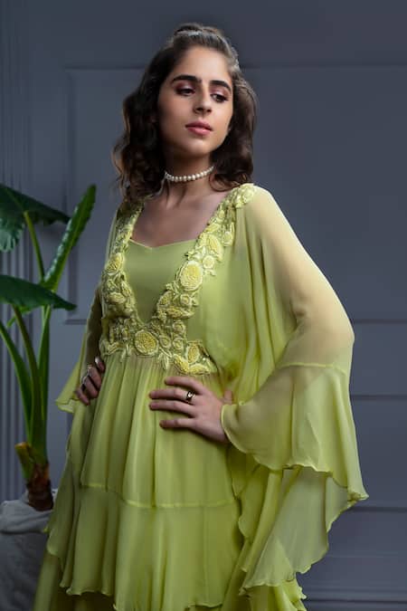 Christina_Green Georgette Embroidery Resham Sweetheart Solana Floret Bloom Kaftan Set _Online_at_Aza_Fashions