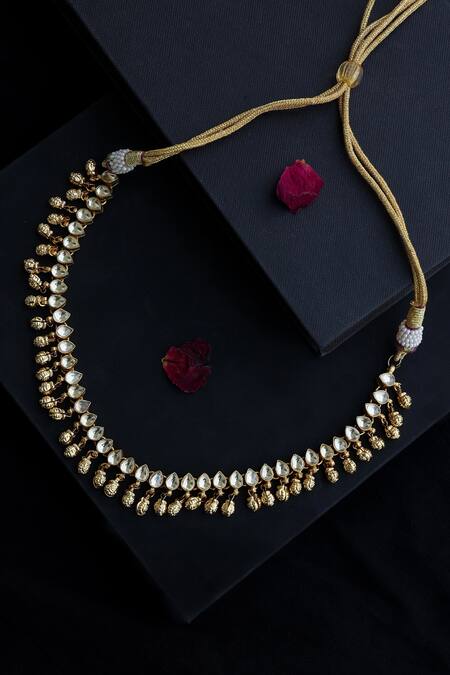 Shop_Do Taara_Gold Plated Embellished Floral Choker Necklace _at_Aza_Fashions