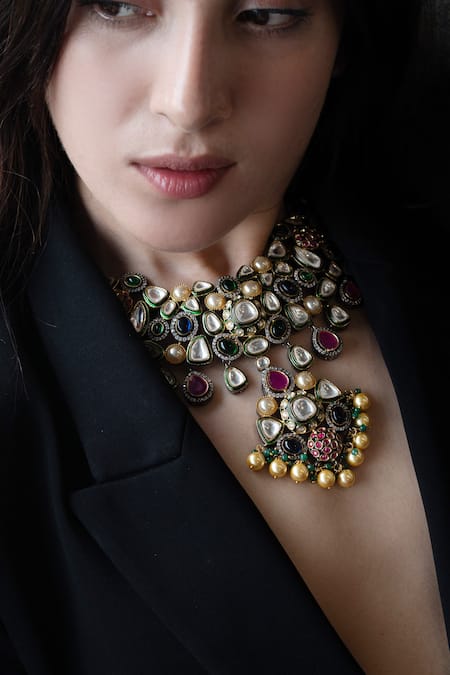Do Taara Victorian Polki Embellished Choker Set 