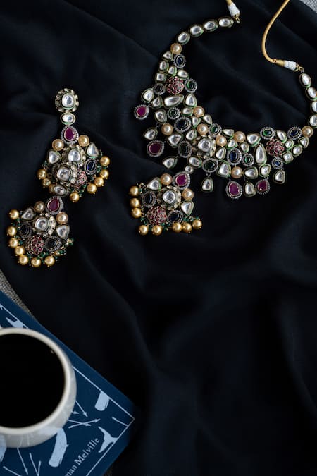 Do Taara Victorian Polki Embellished Choker Set 