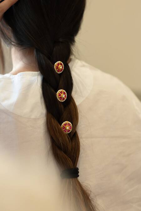 Buy Do Taara Red Pearls Kundan Embellished Braid Pin - Set Of 3 Online at Aza Fashions Buy_Do Taara_Red Pearls Kundan Embellished Braid Pin - Set Of 3 _Online_at_Aza_Fashions