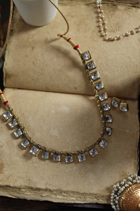 Shop Do Taara Green Diamonds, Stones Kundan Embellished Choker Necklace Set at Aza Fashions Shop_Do Taara_Green Diamonds, Stones Kundan Embellished Choker Necklace Set_at_Aza_Fashions