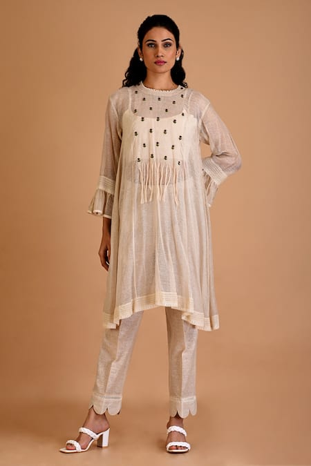 Mityan Ivory Lace Round Neck Acacia Yoke Embroidered Tunic Set 