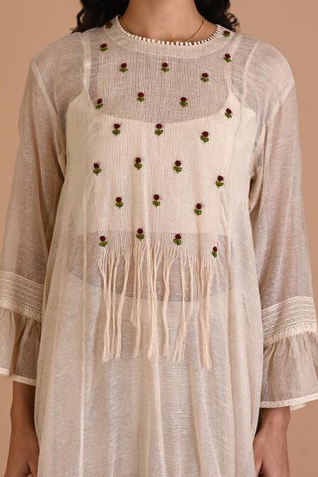 Buy Mityan Ivory Lace Round Neck Acacia Yoke Embroidered Tunic Set Online at Aza Fashions Buy_Mityan_Ivory Lace Round Neck Acacia Yoke Embroidered Tunic Set _Online_at_Aza_Fashions