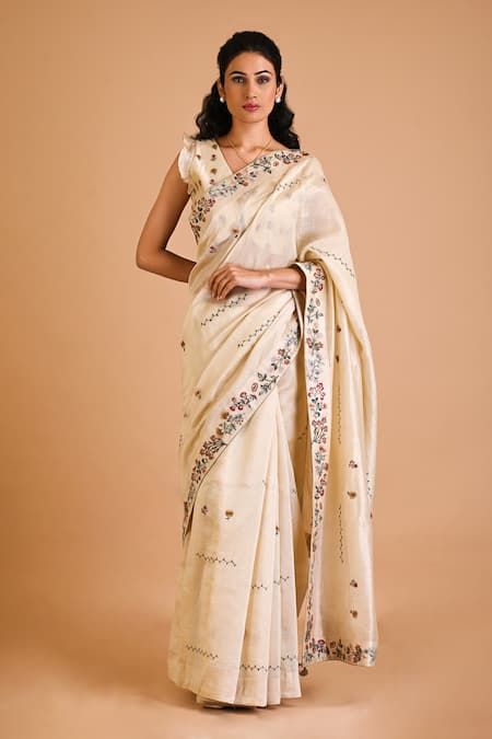 Mityan Daffodil Embroidered Saree With Blouse 